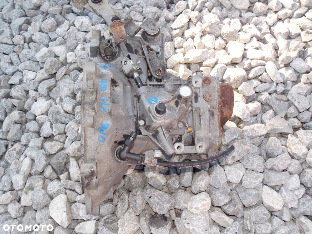 skrzynia biegów combo corsa c 1.3 cdti f17w355 - 1