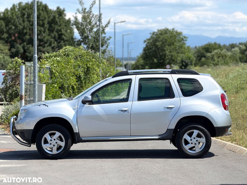 Dacia Duster 1.6 4x2 Laureate - 5