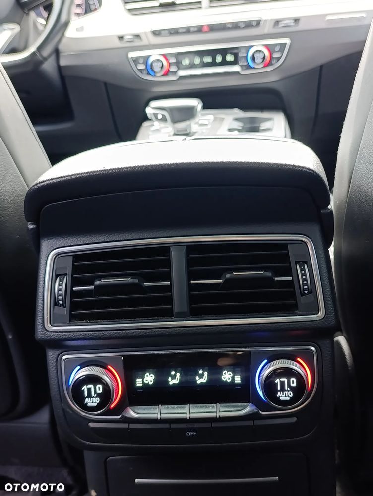 Audi SQ7 - 19