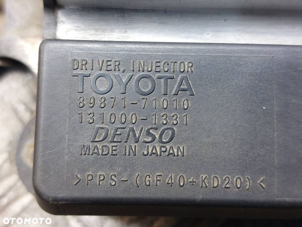 STEROWNIK WTRYSKIWACZY TOYOTA AVENSIS T25 89871-71010 - 2