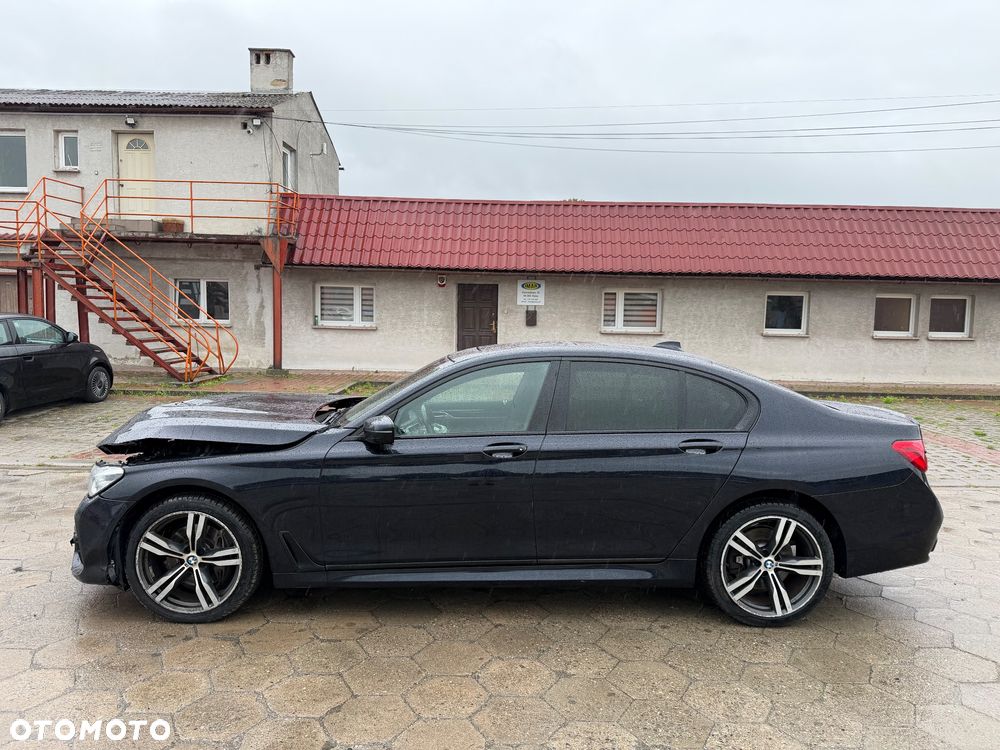 BMW Seria 7 740d xDrive - 2