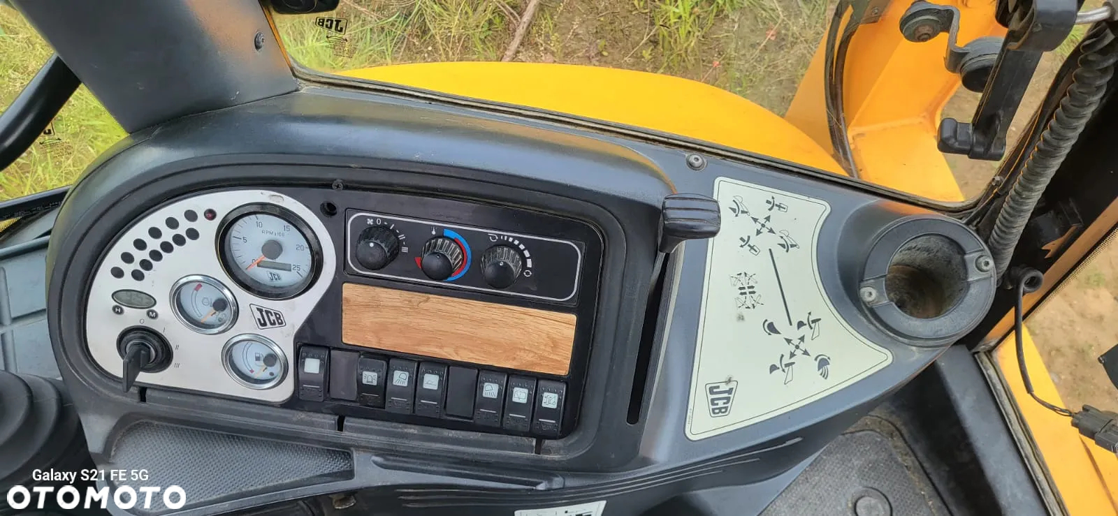 JCB 4CX - 4