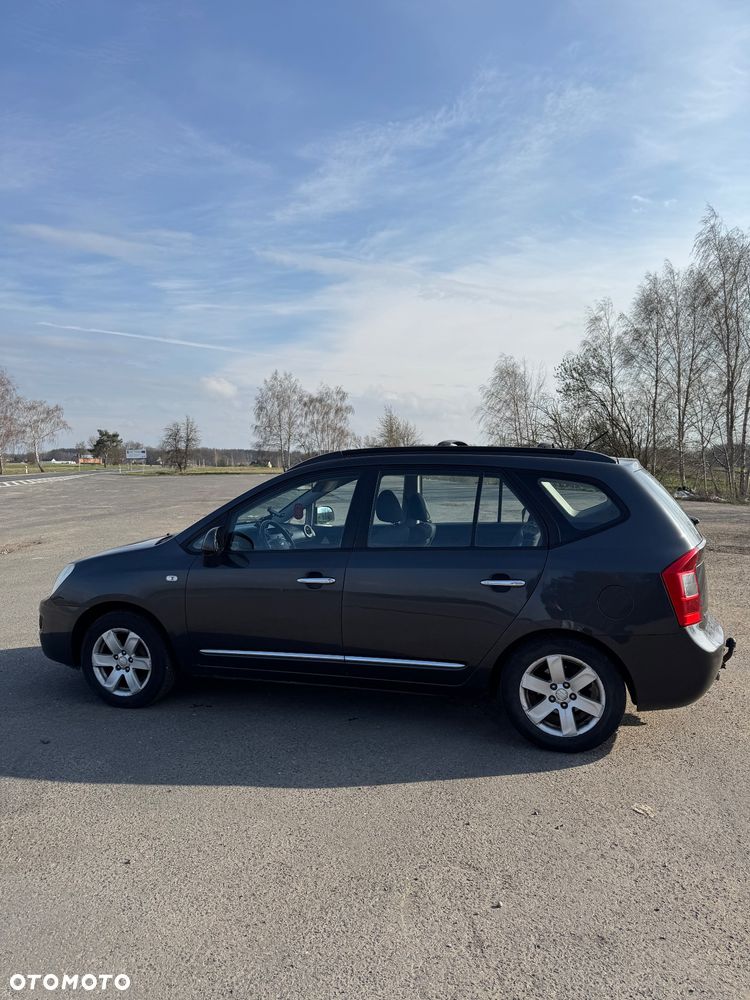 Kia Carens 2.0 CVVT EX - 8