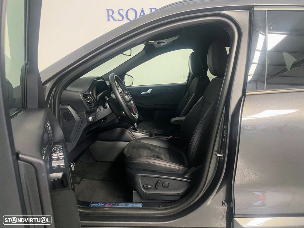 Ford Kuga 2.0 TDCi EcoBlue ST-Line X - 17