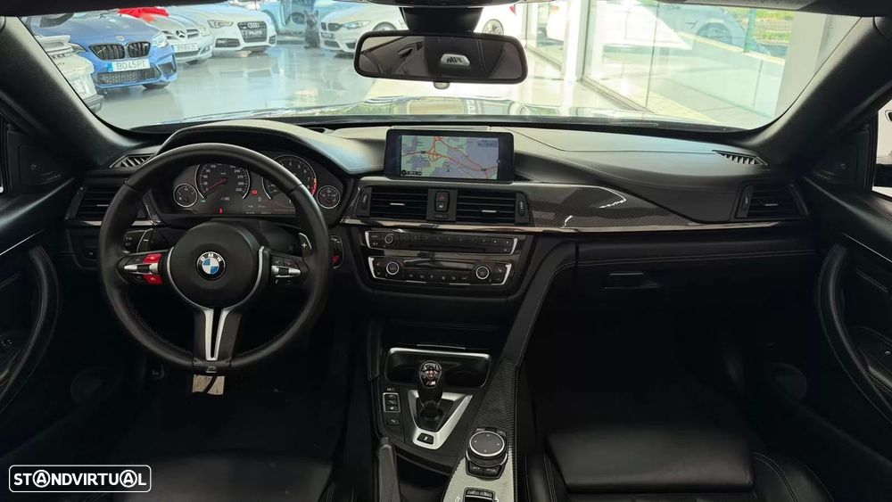 BMW M4 Auto - 14