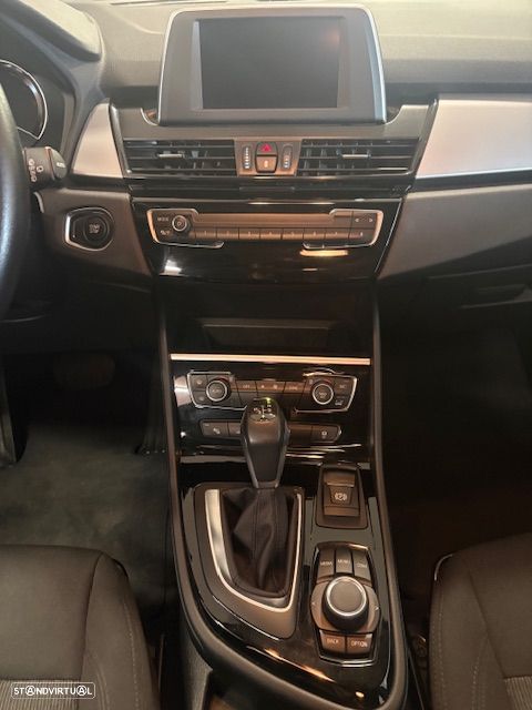 BMW 225xe Active Tourer Line Sport - 27