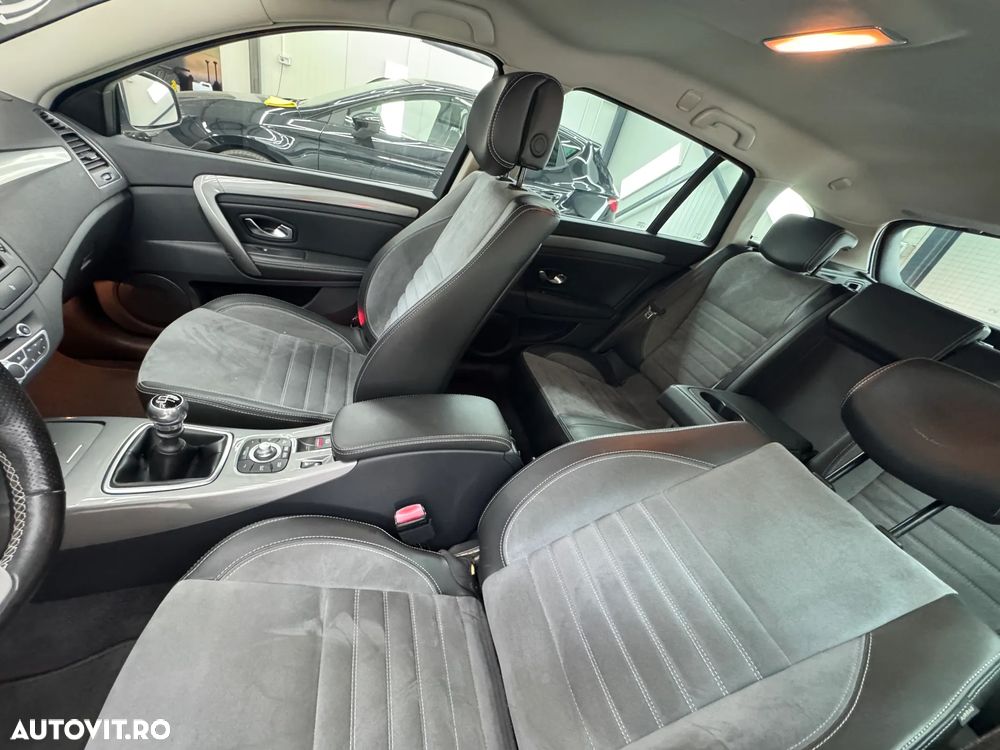 Renault Laguna ENERGY dCi 175 FAP Start & Stop GT - 27