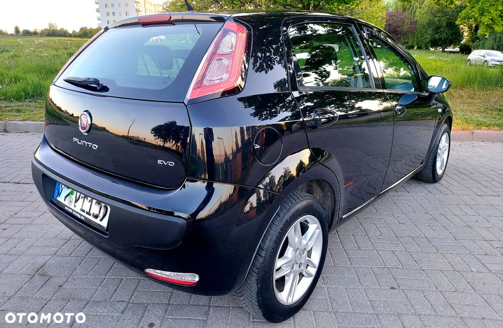 Fiat Punto Evo 1.4 8V Racing - 19