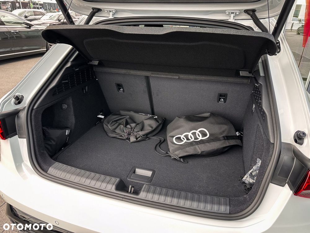 Audi A3 Sportback - 11