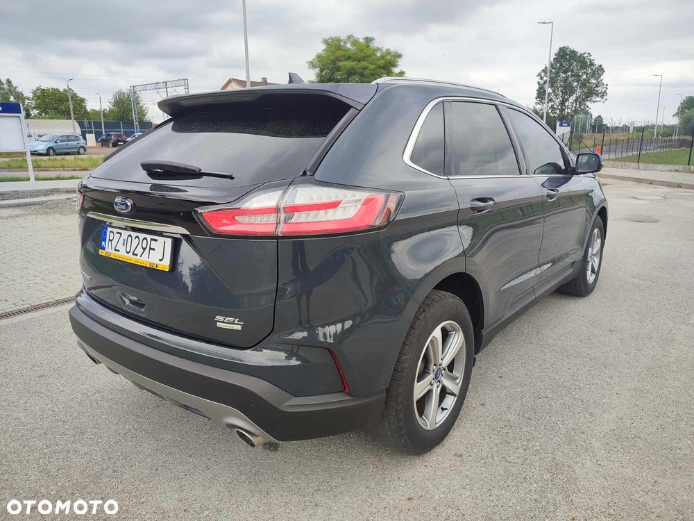 Ford Edge - 4