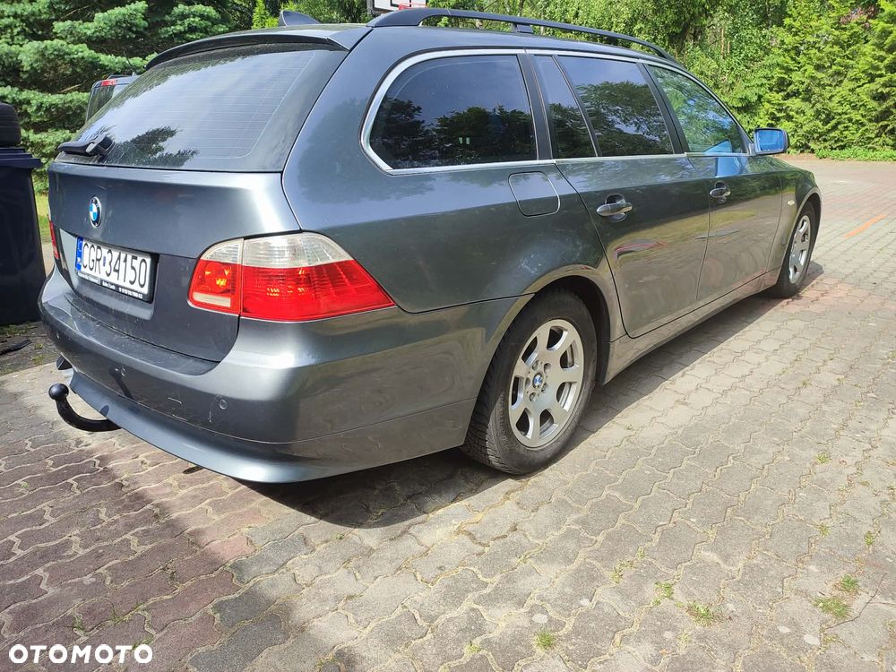 BMW Seria 5 523i - 3