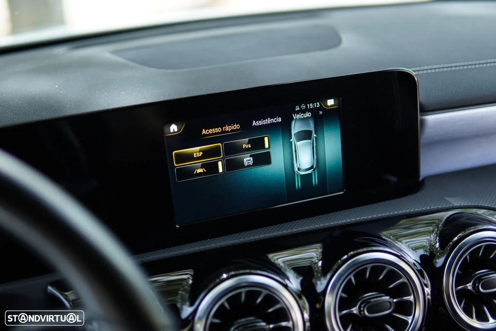 Mercedes-Benz A 250 e 8G-DCT AMG Line - 49