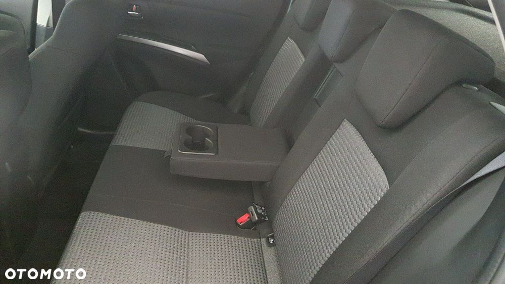 Suzuki S-Cross - 17
