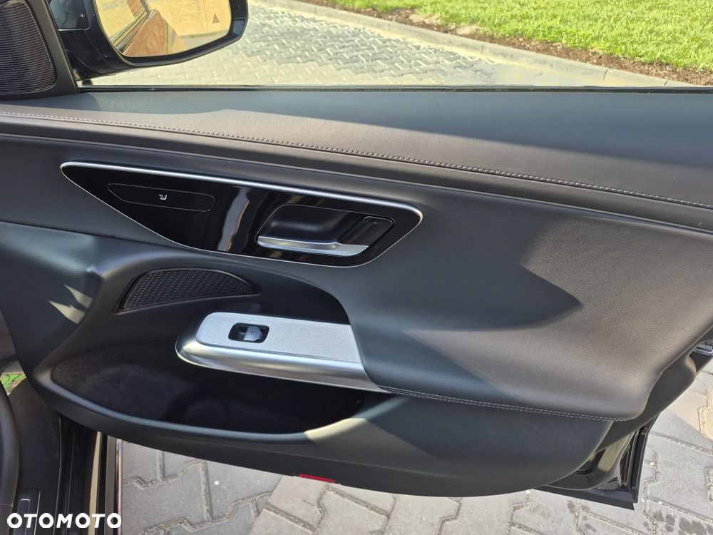 Mercedes-Benz Klasa E 220 d mHEV AMG 9G-Tronic - 15