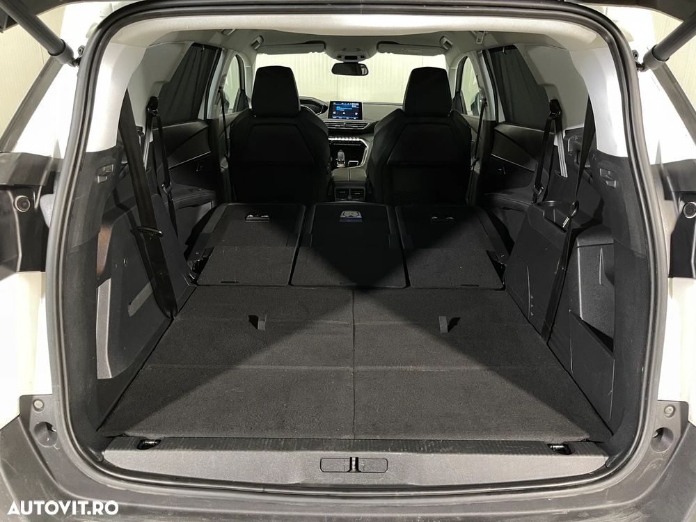 Peugeot 5008 - 16