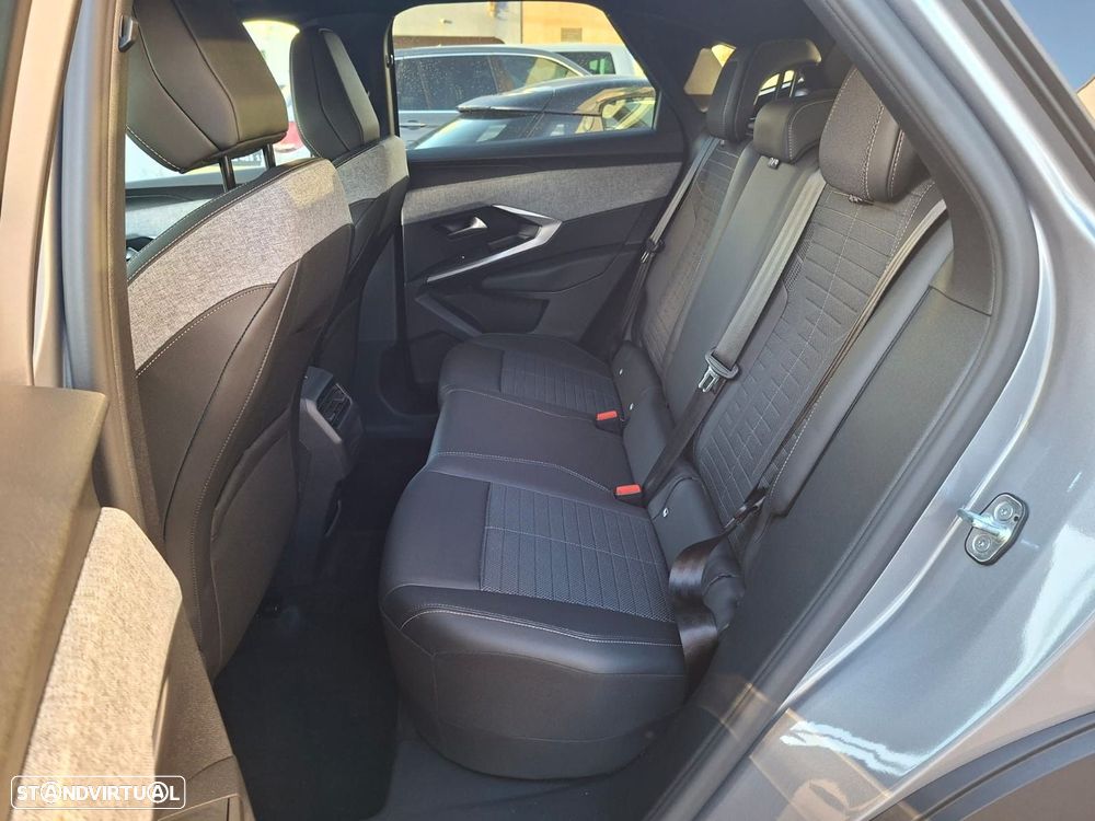 Peugeot 3008 - 13
