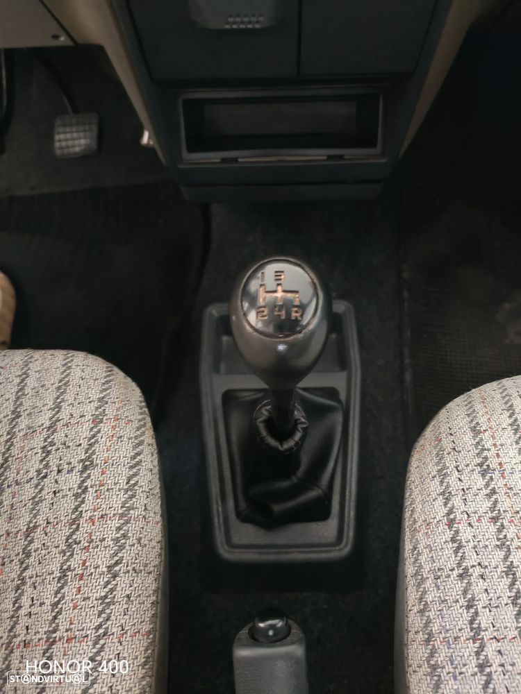 Peugeot 205 1.1 GR - 2