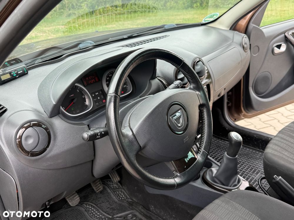 Dacia Duster 1.5 dCi Laureate - 8