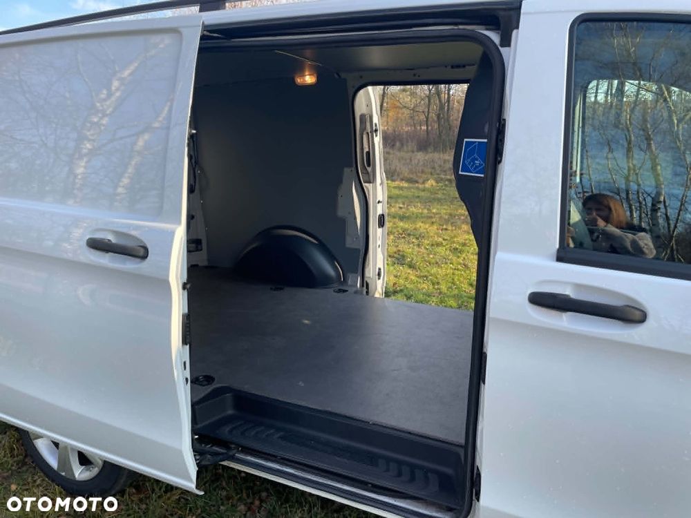 Mercedes-Benz Vito 639.701 - 10