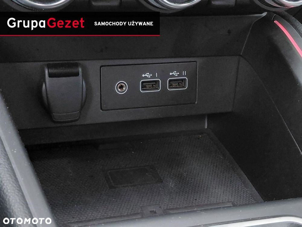Renault Clio - 30