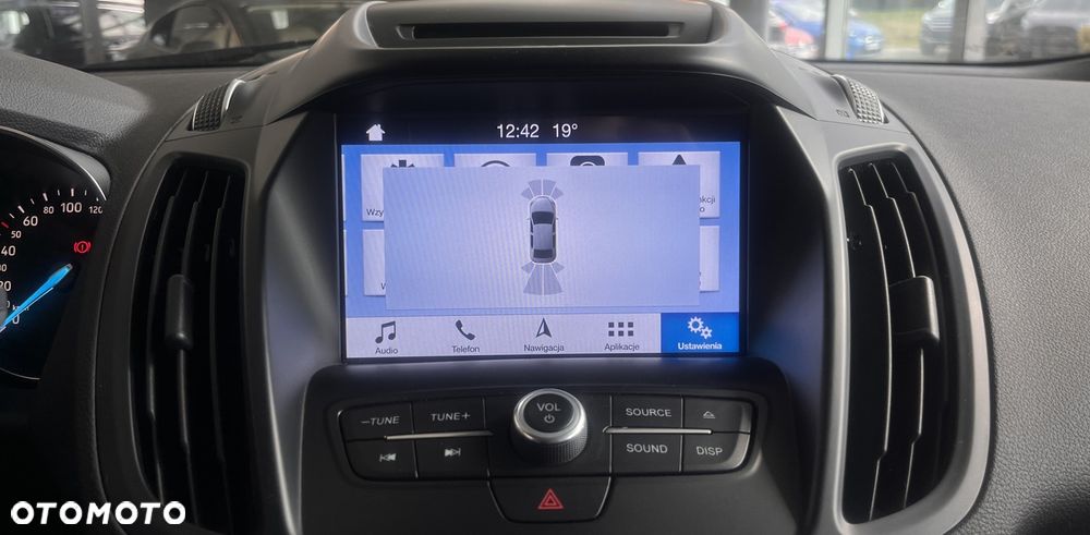 Ford Kuga 2.0 TDCi 4x4 Titanium - 16