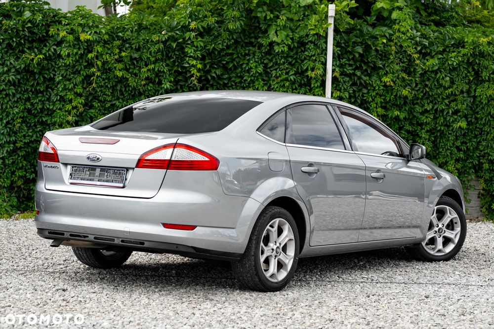Ford Mondeo 2.0 TDCi Trend - 10