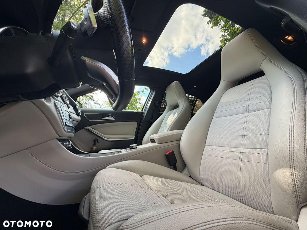 Mercedes-Benz GLA 220 d 4-Matic AMG Line - 5