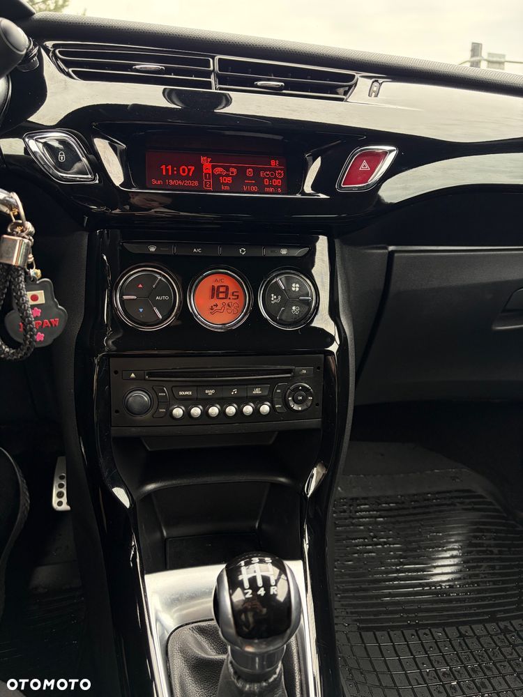 Citroën DS3 1.6 e-HDi SoChic - 14