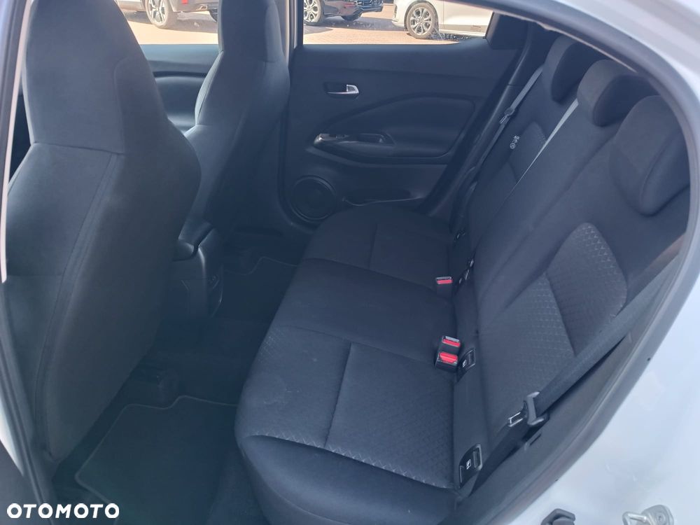 Nissan Juke 1.0 DIG-T Acenta DCT - 16