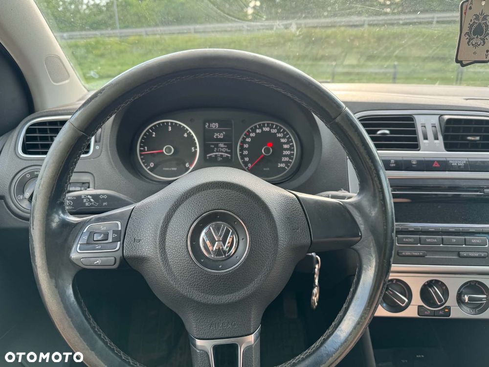 Volkswagen Polo 1.6 TDI DPF Comfortline Optimum - 5
