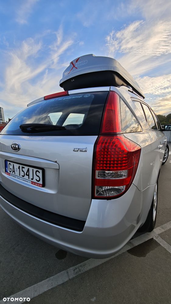 Kia Ceed - 9