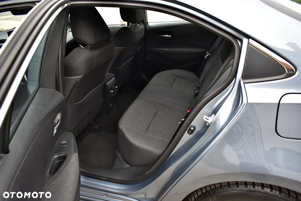 Toyota Corolla - 19