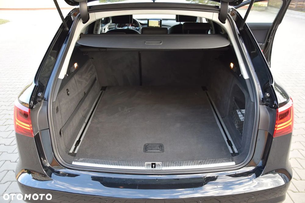 Audi A6 Avant 2.0 TDI Ultra S tronic - 24
