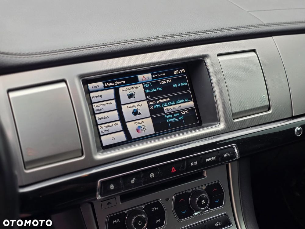 Jaguar XF 2.2 - 28
