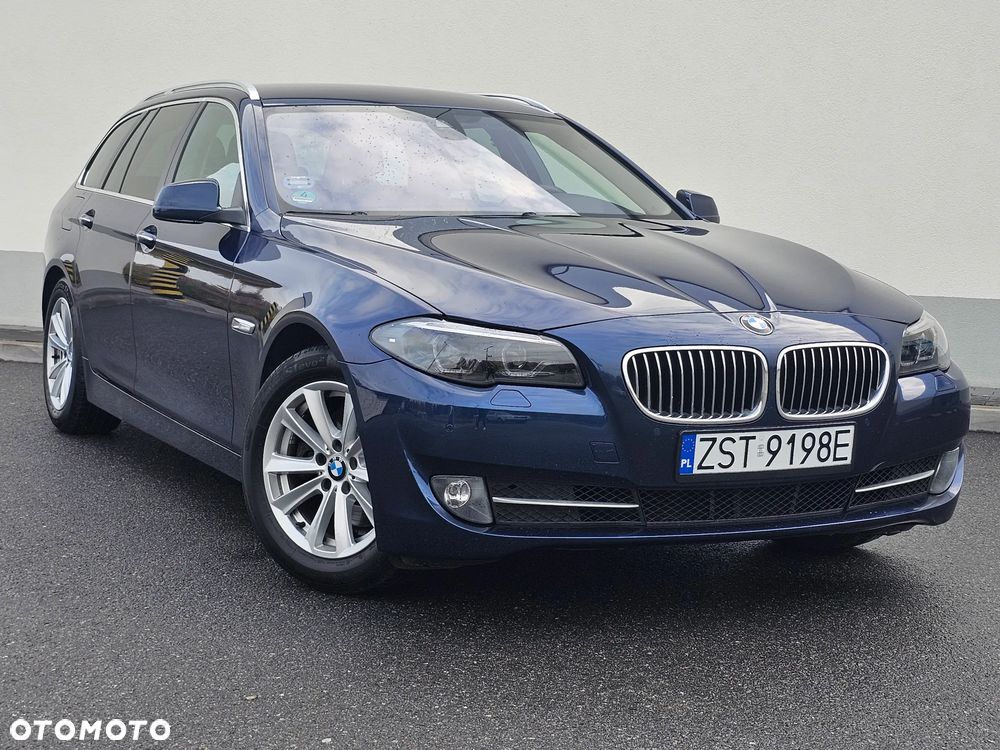 BMW Seria 5 520d - 5