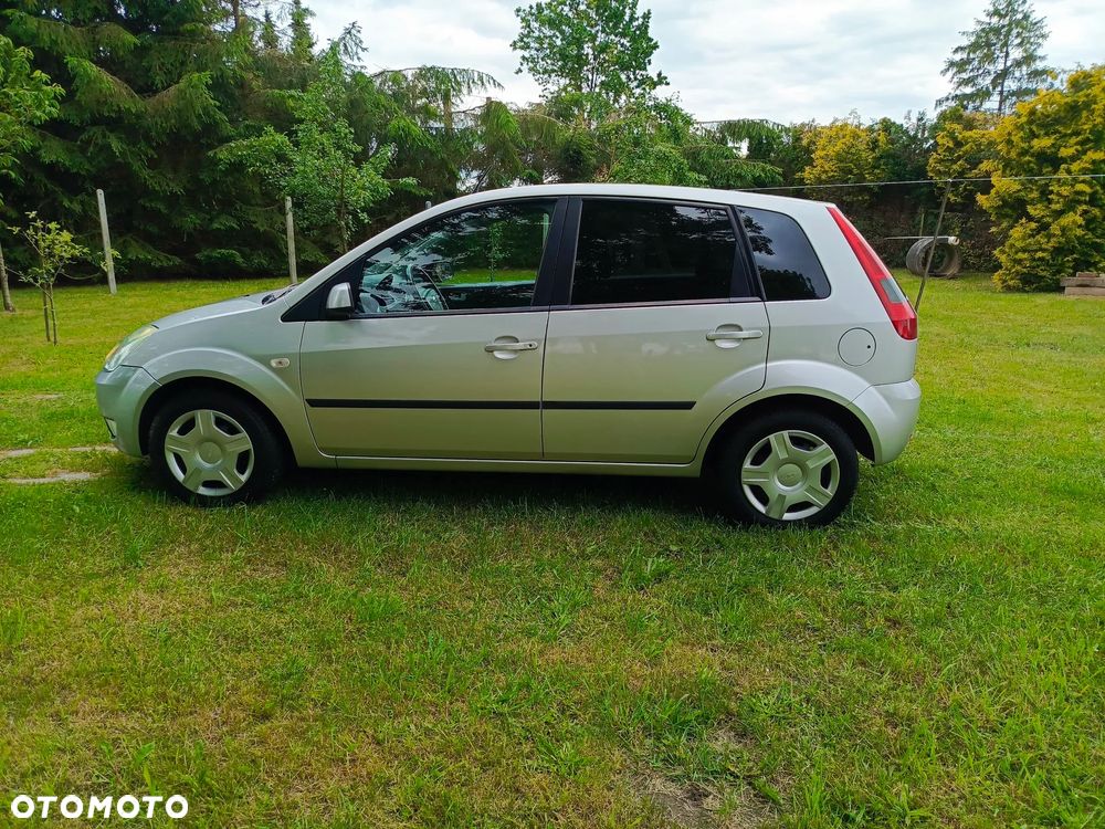 Ford Fiesta 1.4 Connection - 9