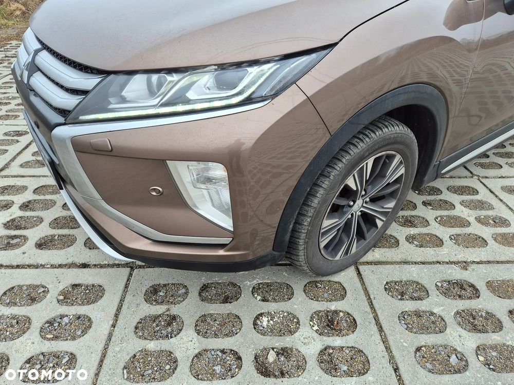 Mitsubishi Eclipse Cross 1.5 T GPF Intense Pro CVT 4WD - 11