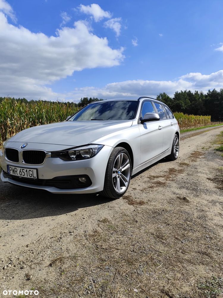 BMW Seria 3 318d - 1