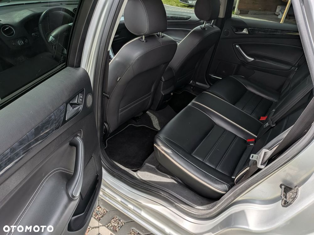 Ford Mondeo 1.6 TDCi Titanium LXS - 11