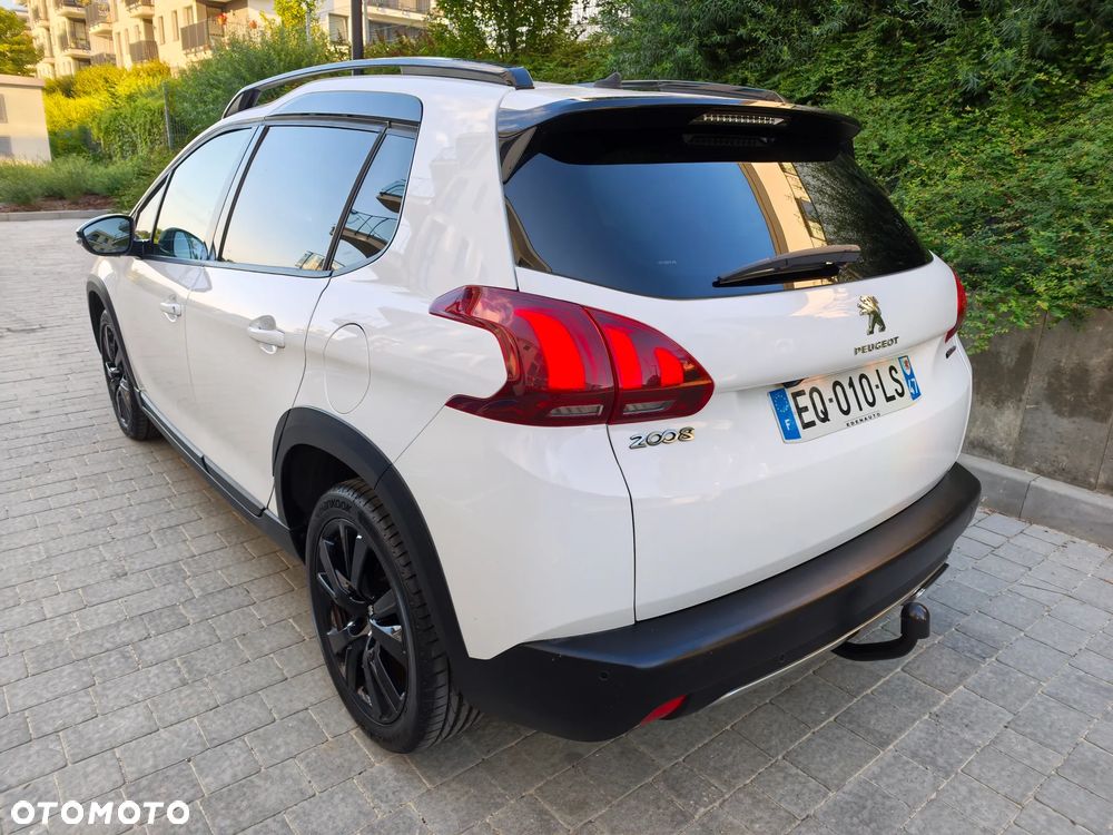 Peugeot 2008 PureTech 130 Stop&Start GT-Line Edition - 3