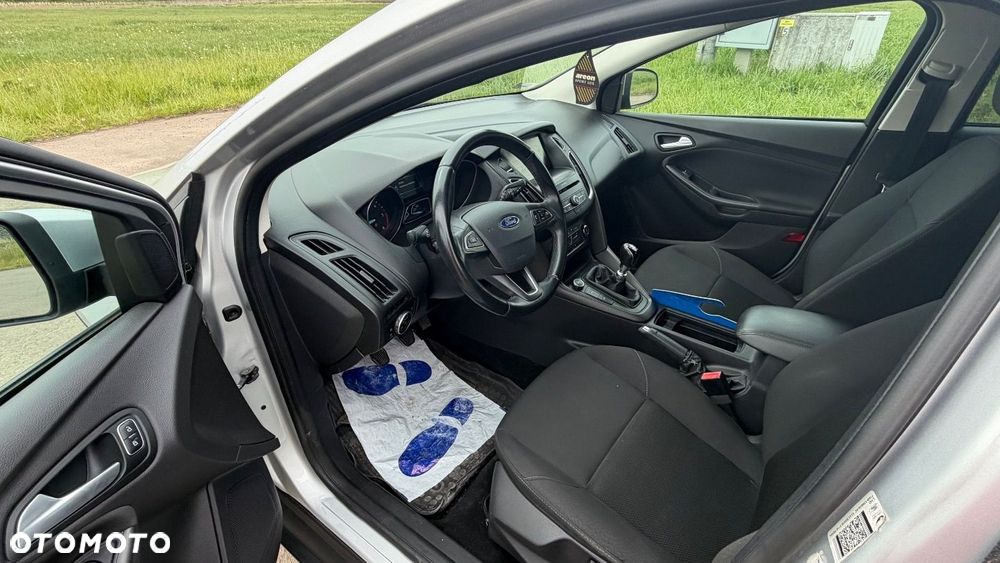 Ford Focus - 39