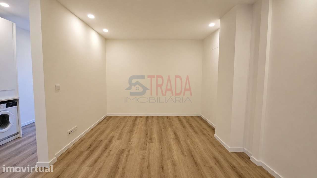 Apartamento T1 + Escritório em São Vicente, Braga – Totalmente Remo... - Grande imagem: 3/10