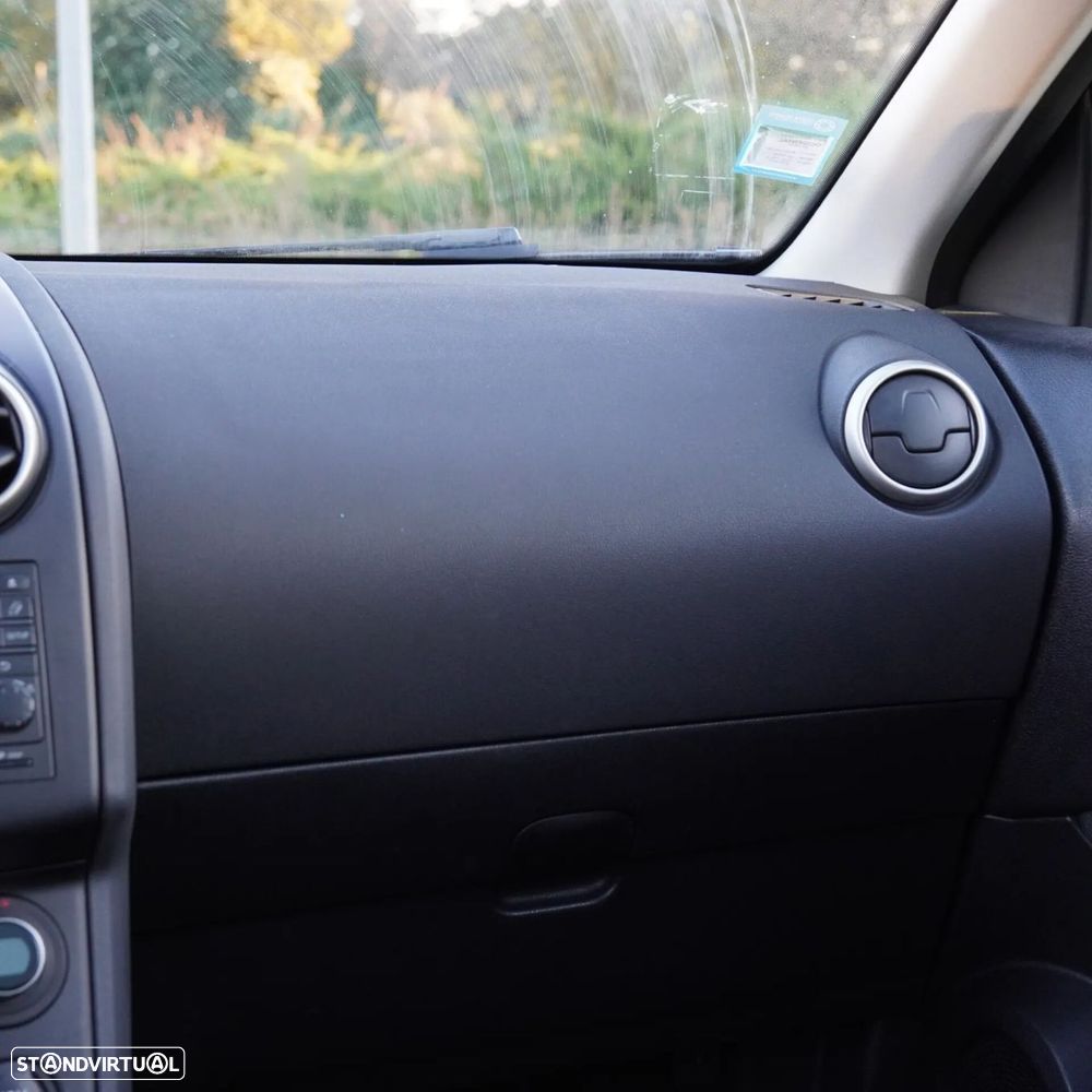 Nissan Qashqai +2 1.6 dCi 360 S&S - 21