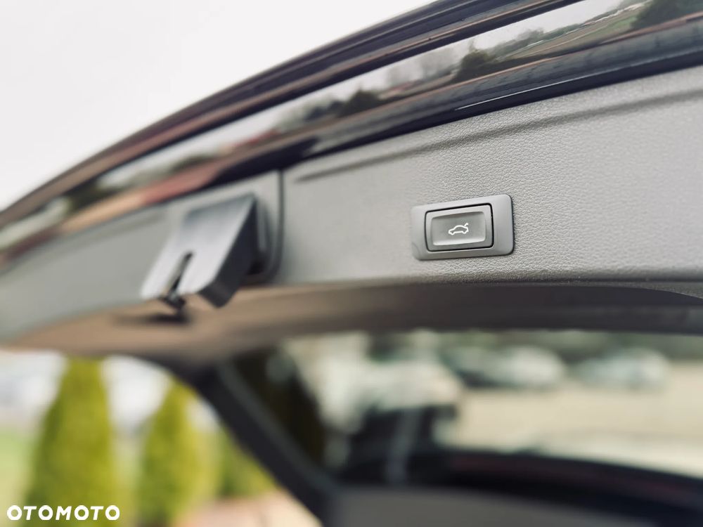 Audi A4 Avant 2.0 TDI S tronic - 20