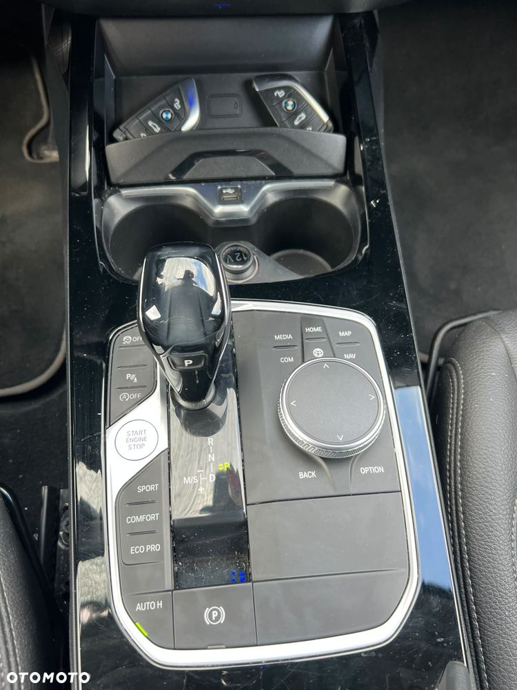 BMW Seria 1 118i - 10