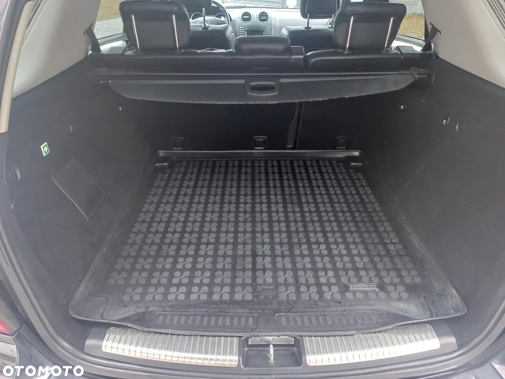 Mercedes-Benz ML 63 AMG 4-Matic - 13