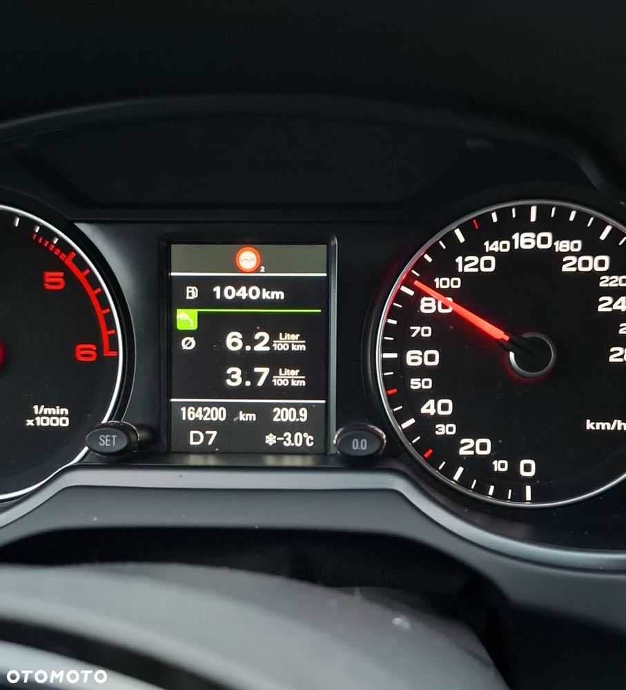 Audi Q5 2.0 TDI S tronic - 29