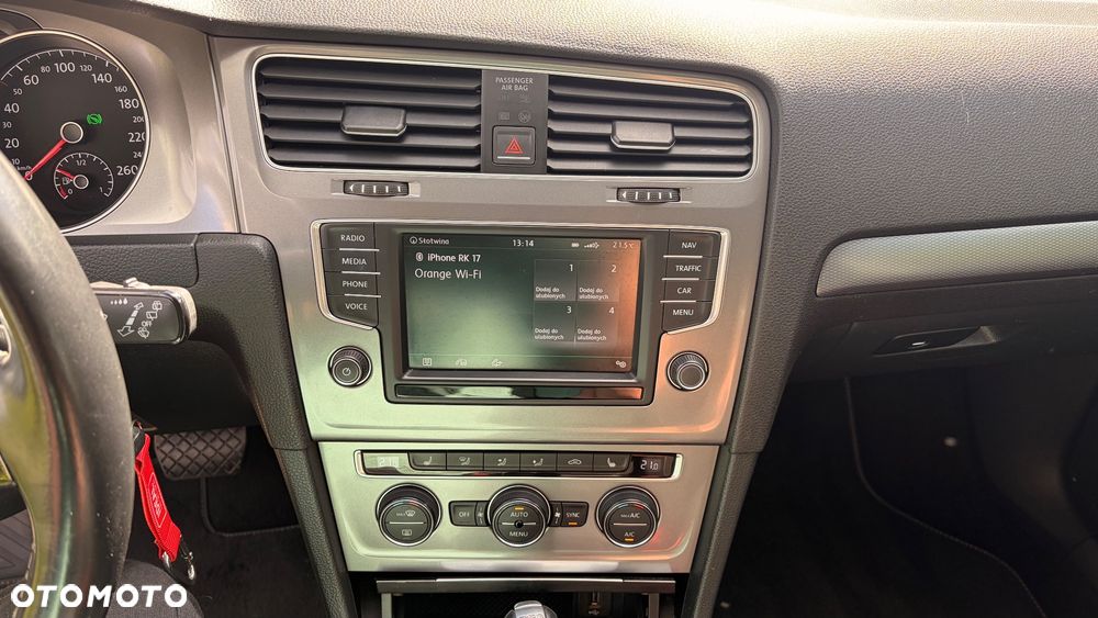 Volkswagen Golf 2.0 TDI BlueMotion Technology DSG Lounge - 8
