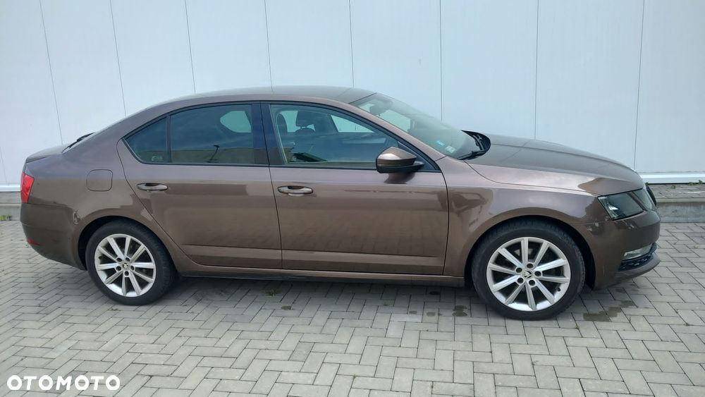 Skoda Octavia - 3