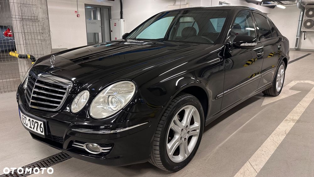 Mercedes-Benz Klasa E 350 4Matic Avantgarde Sport Edition - 2